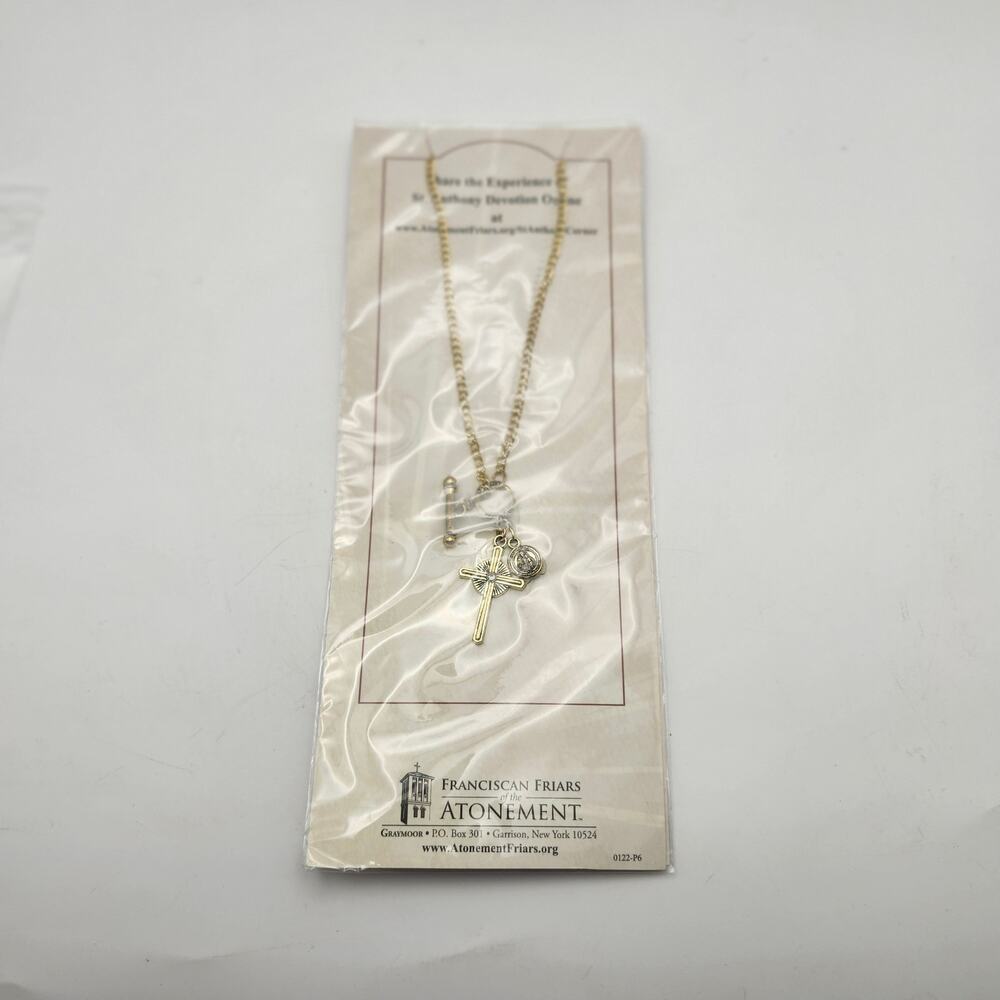 Sealed Franciscan Friars St Anthony Cross Medal Gold Tone Necklace Prayer Card